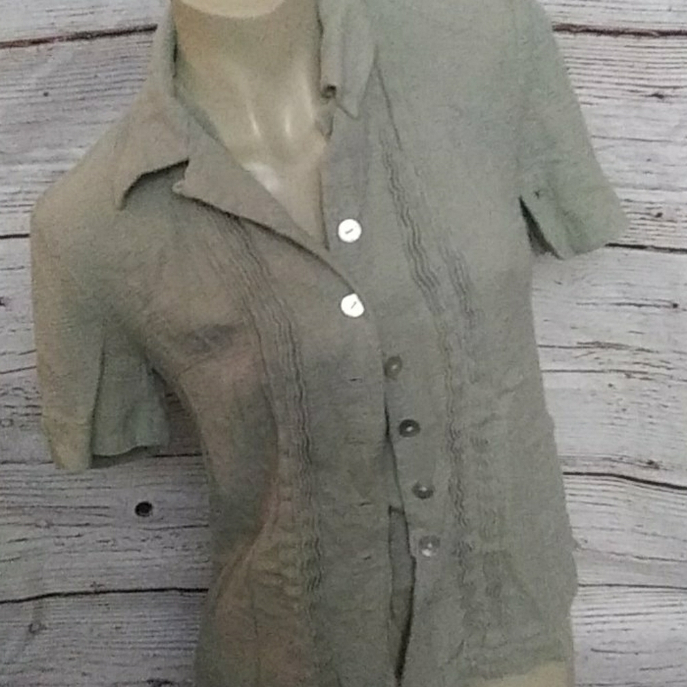 Cynthia Howie top